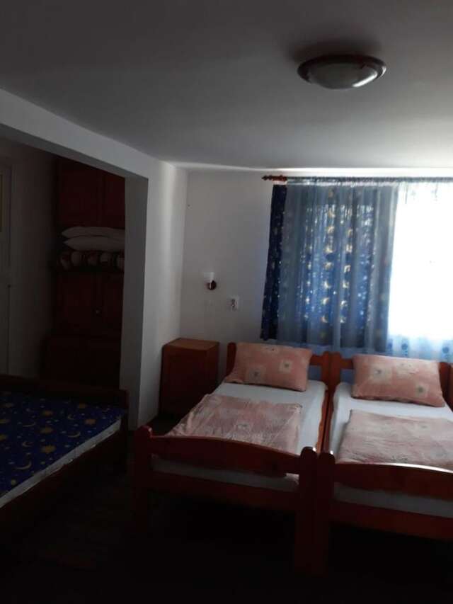 Отели типа «постель и завтрак» Molnár panzió Прайд-16